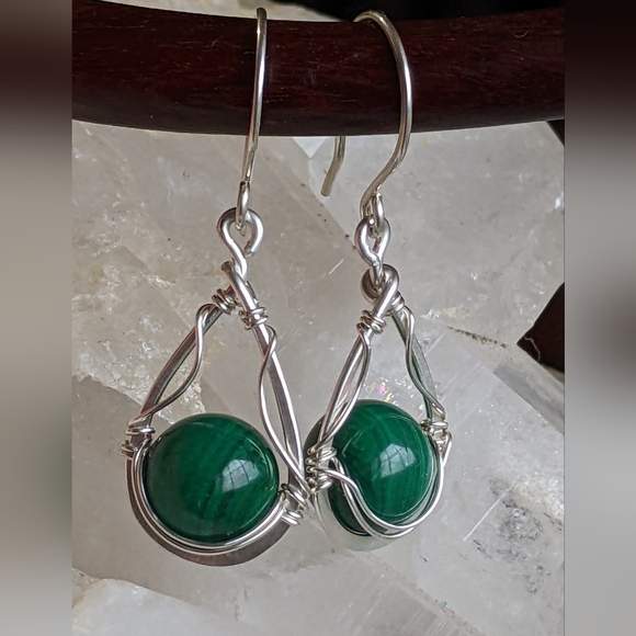 Elegant Sterling Silver Malachite Gemstone Earrings - Picture 10 of 14